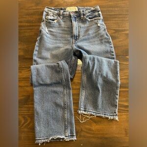 Abercrombie and Fitch Ankle Straight Ultra High Rise